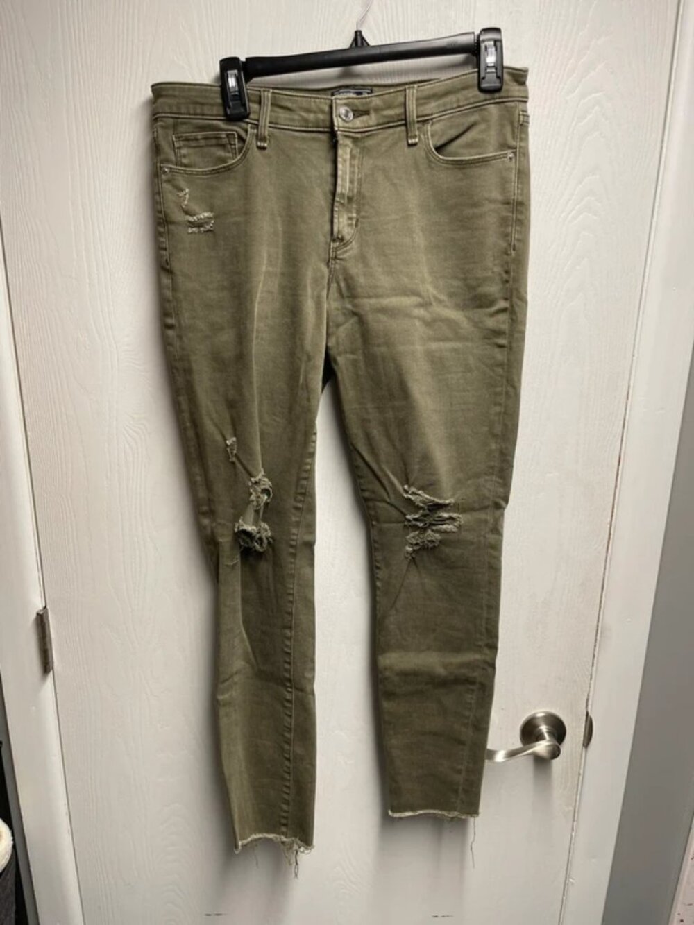 Abercrombie Green Ripped Jeans Size 29